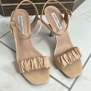 Chelsea and Violet 8 1/2 very popular heels. Taupe   Barely worn.